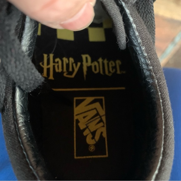 Vans Harry Potter Golden Snitch Sneakers - Picture 9 of 10